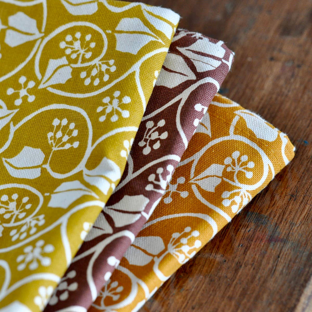 Cambridge Imprint Ivy Tea Towels (Set of 3)