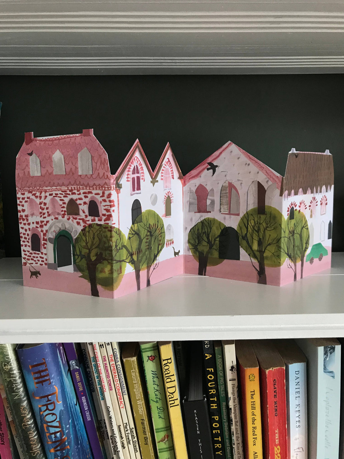 Little Street Concertina Card