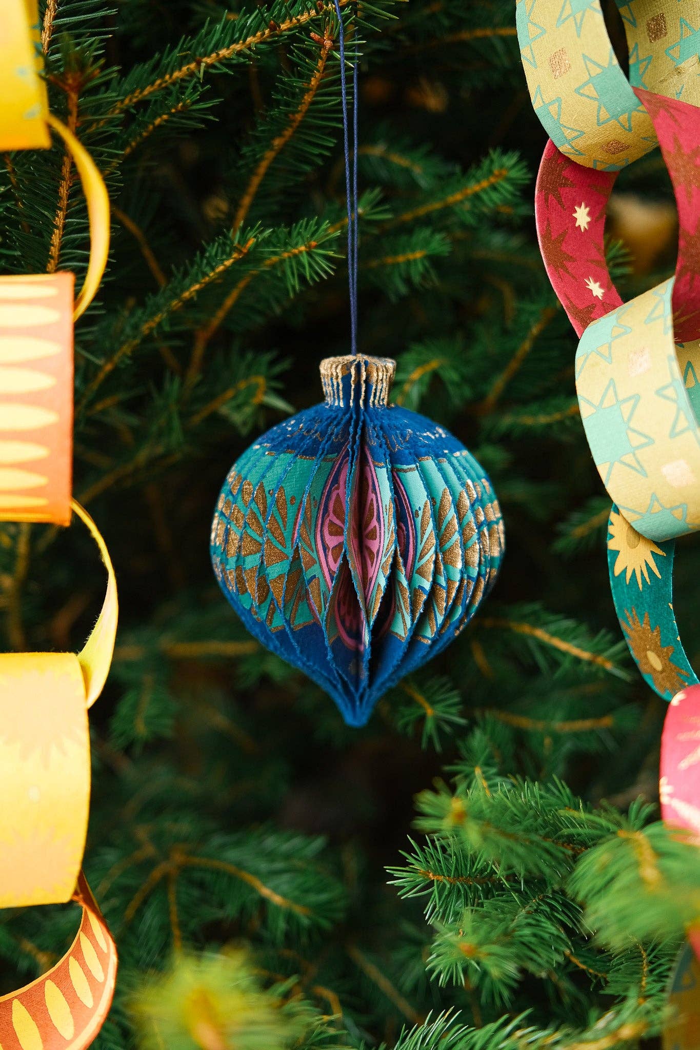 Blue Bauble Honeycomb