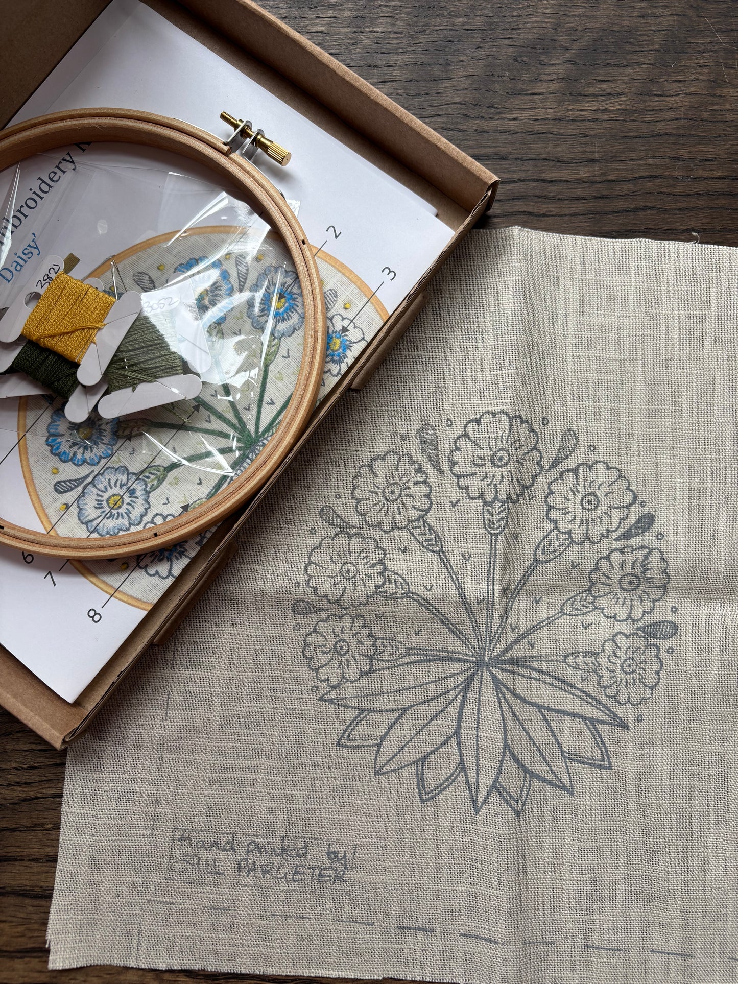 Jill Pargeter Daisy Embroidery Kit