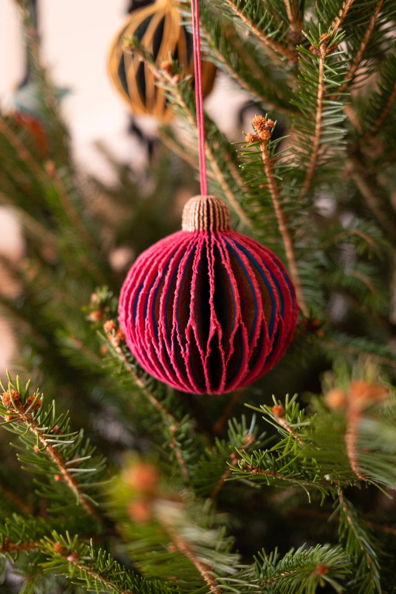 Pink Bauble Honeycomb