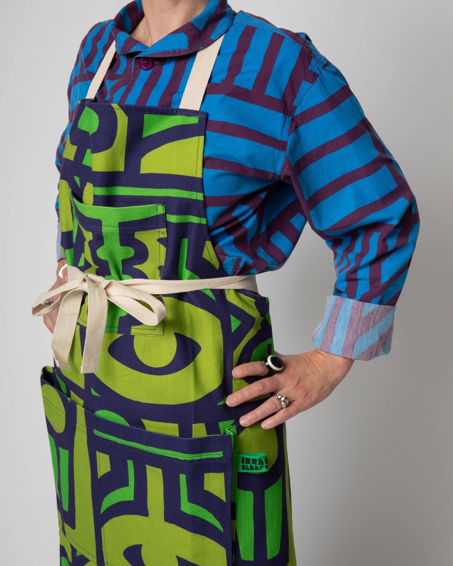 Apron in Jungle: Green