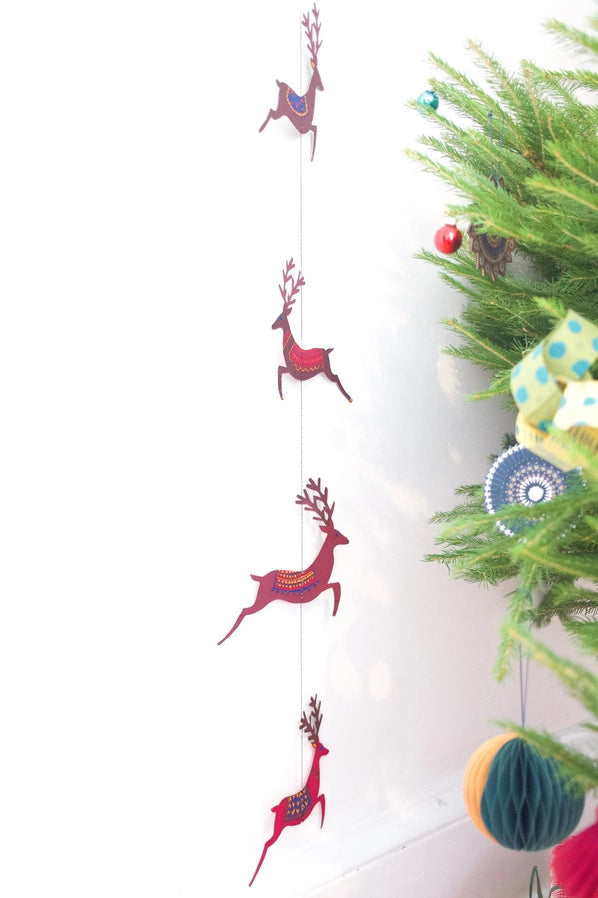 Reindeers Vertical Hanging